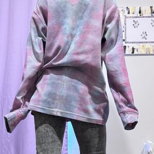 Tie-Dye Long Sleeve Shirt